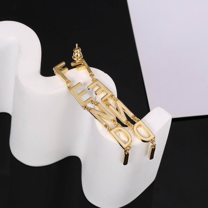 Fendi earring 12lyr46